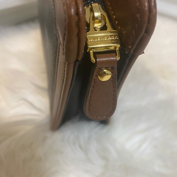 vintage balanciaga clutch - Picture 4 of 5